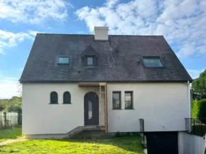 Maison à Montgermont rénovation fenetres portes d'entrée