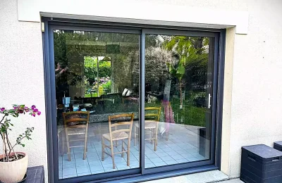 Baie vitrée Alu RAL 2900