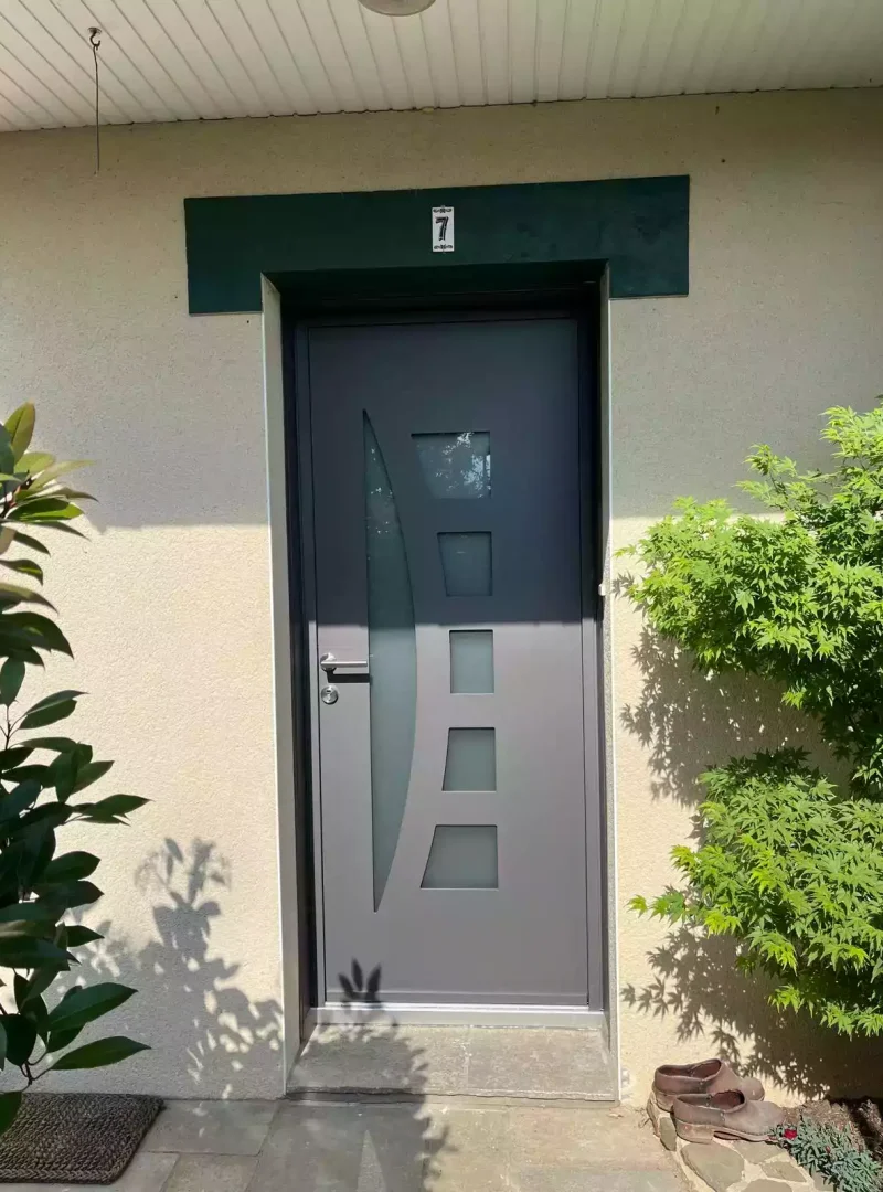 porte d'entrée en aluminium K-Line