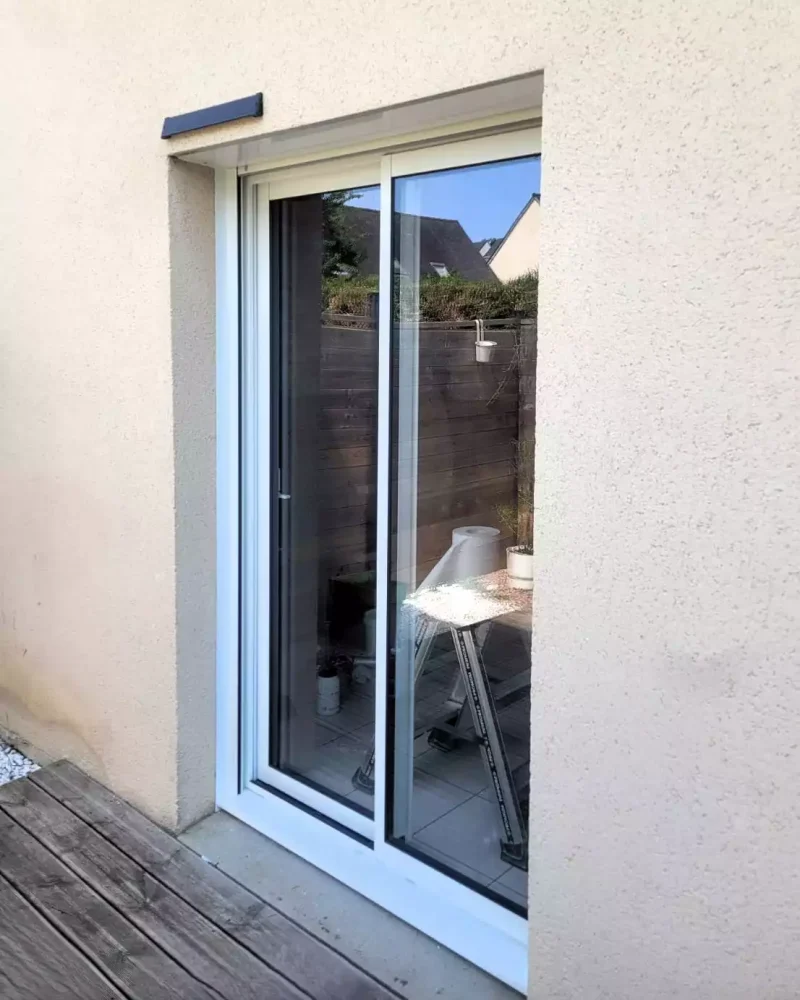 Fenêtre en alu Blanc intérieure et extérieure