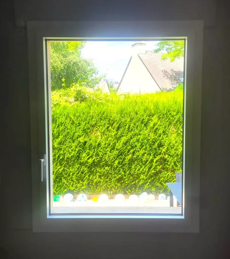 Fenêtre en alu Blanc intérieure et extérieure